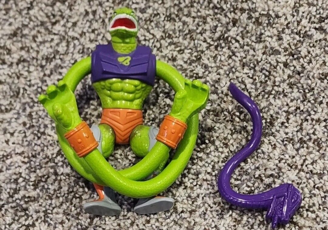 Squeeze 100% Complete He-Man Masters of the Universe MOTU 1987 Mattel Nice Shape