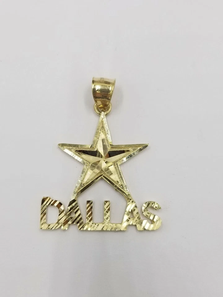 Colgante vaquero de oro amarillo de 10 quilates con dije de estrella de Dallas corte diamante para hombres y mujeres real  Foto 2 de 4