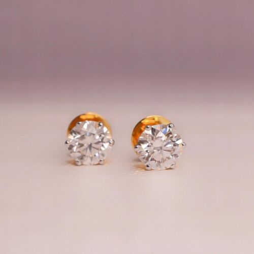 Pendientes de boda de moissanita redondos de 2,30 CTW enchapados en oro multicolor de 14 k - Imagen 2 de 11