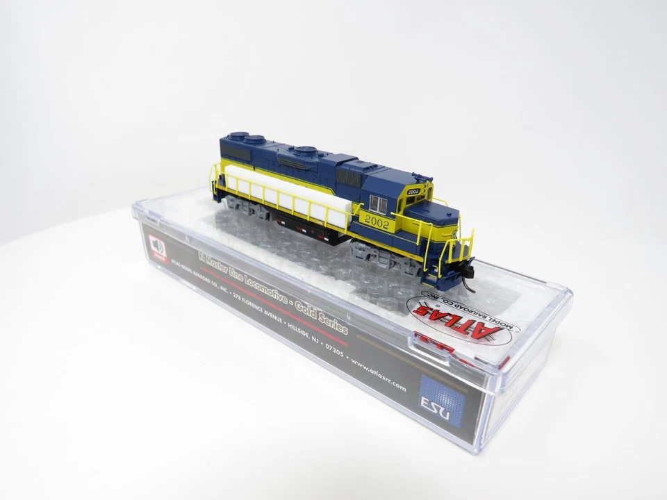 Atlas N 40004833 DCC ESU LokSound Alaska EMD GP38-2 Phase II Diesel Locomotive - Image 3 of 4