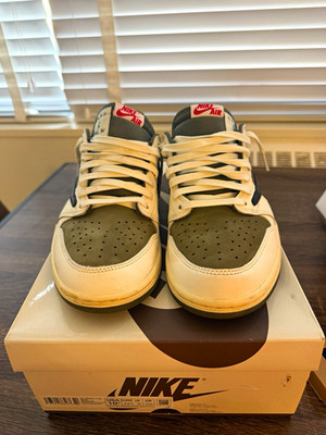 Travis Scott Air Jordan 1 Low  Medium Olive 