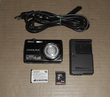 Nikon Coolpix S220  - fotocamera 10 Megapixel - zoom 3x + 4Gb + caricabatteria