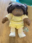 Was In Box-Roasanne Lynn- Cabbage Patch Doll With Birth Certificate.