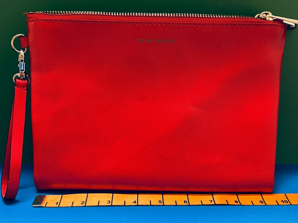 Henri Bendel Red Women's Clutch Cosmetic Bag 2 Compartment Zips Buttons on Wrist - Image 4 of 4