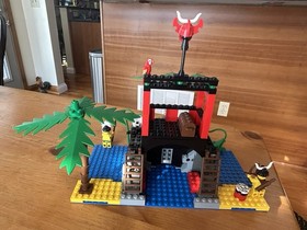 Lego 6264 Pirates Islanders Forbidden Cove 100% Complete w/Instructions