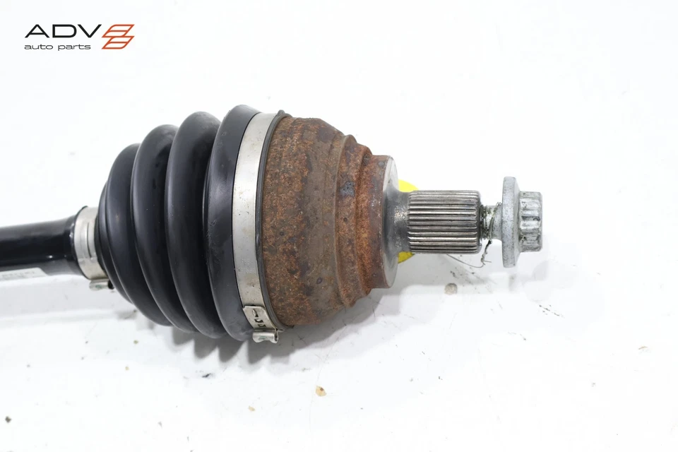 Volkswagen Arteon 4Motion 2019-2021 eje delantero izquierdo eje medio eje OEM Foto 4 de 4