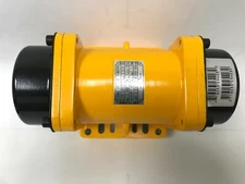 Cormac External Concrete Vibrator 220V/380V 50-60Hz , 3 PHASE, 2 HP, 9 Lb 