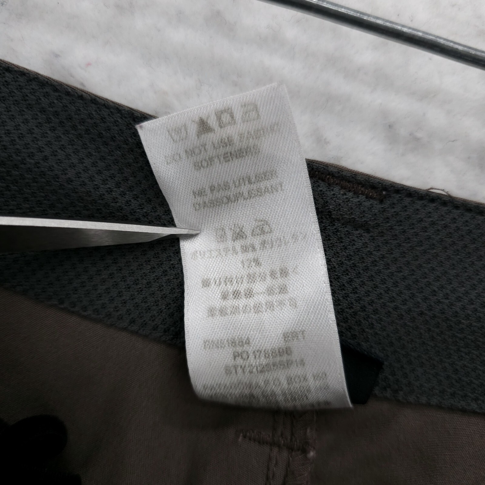 PATAGONIA Happy Hike Capri Hiking Pants Earthenware Brown 22" Inseam Size 2 thumbnail 8