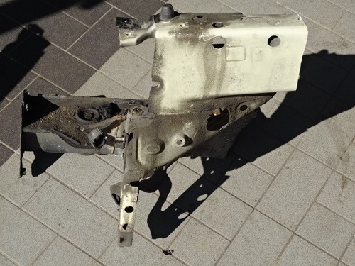 VW Lupo 6X Bj 2002 Längsträger Kotflügelaufnahme Schnittteil Radhaus v links