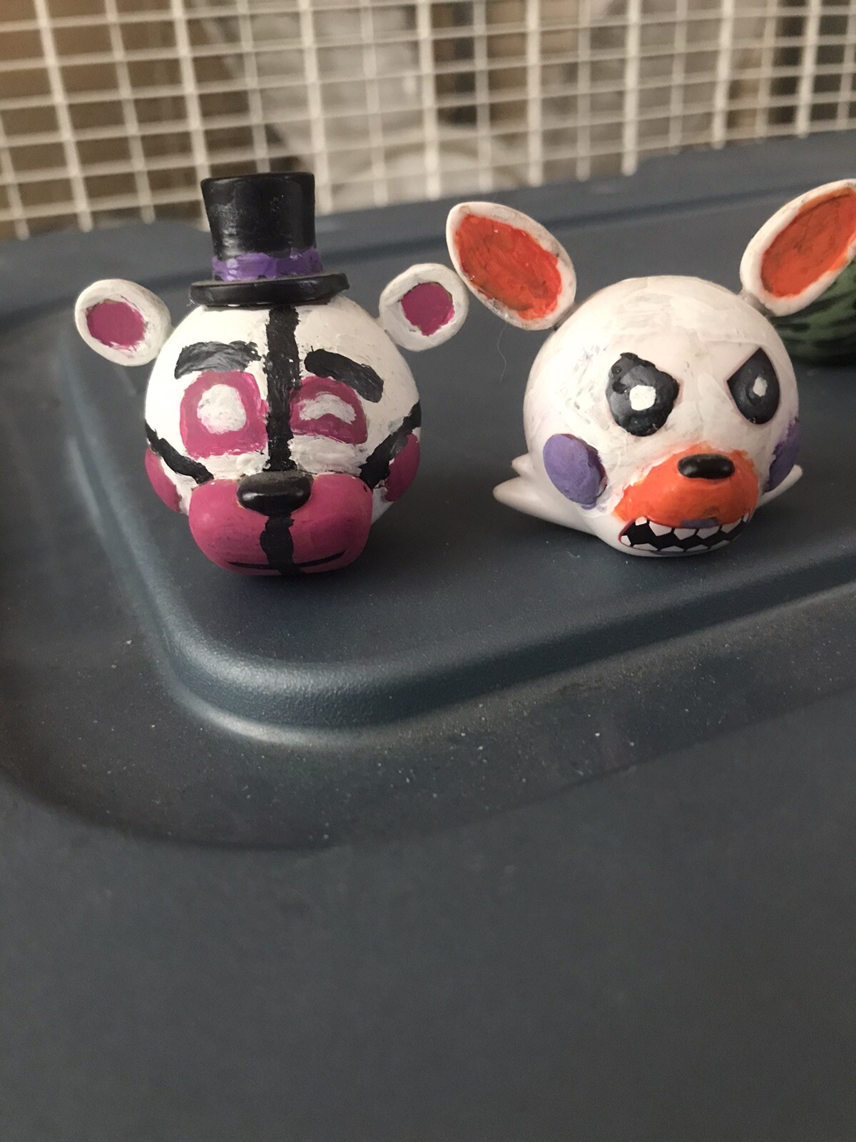 Picture 3 of 4