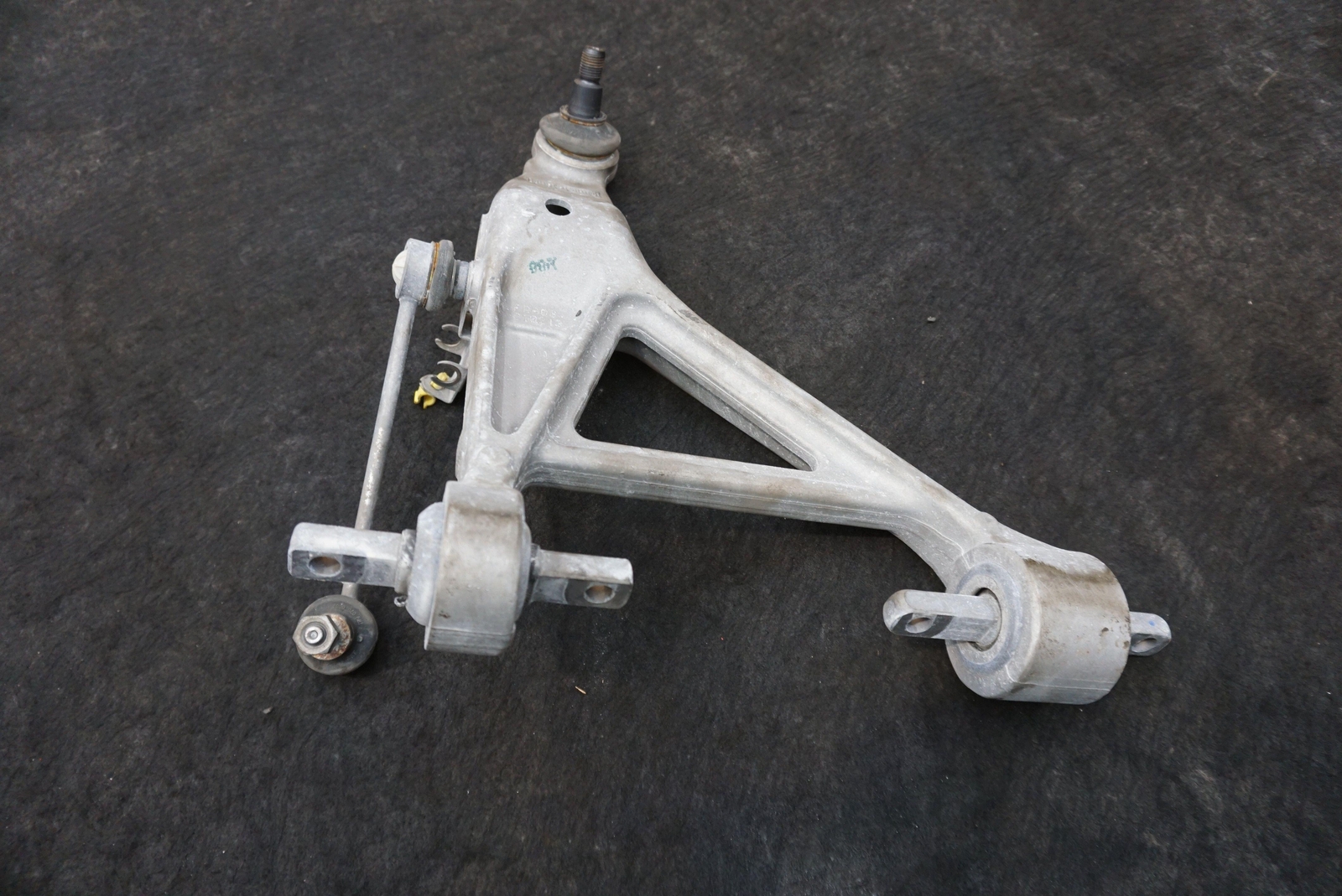 Set 2 Front Right Upper & Lower Control Arm 235133 Ferrari California 2012-14