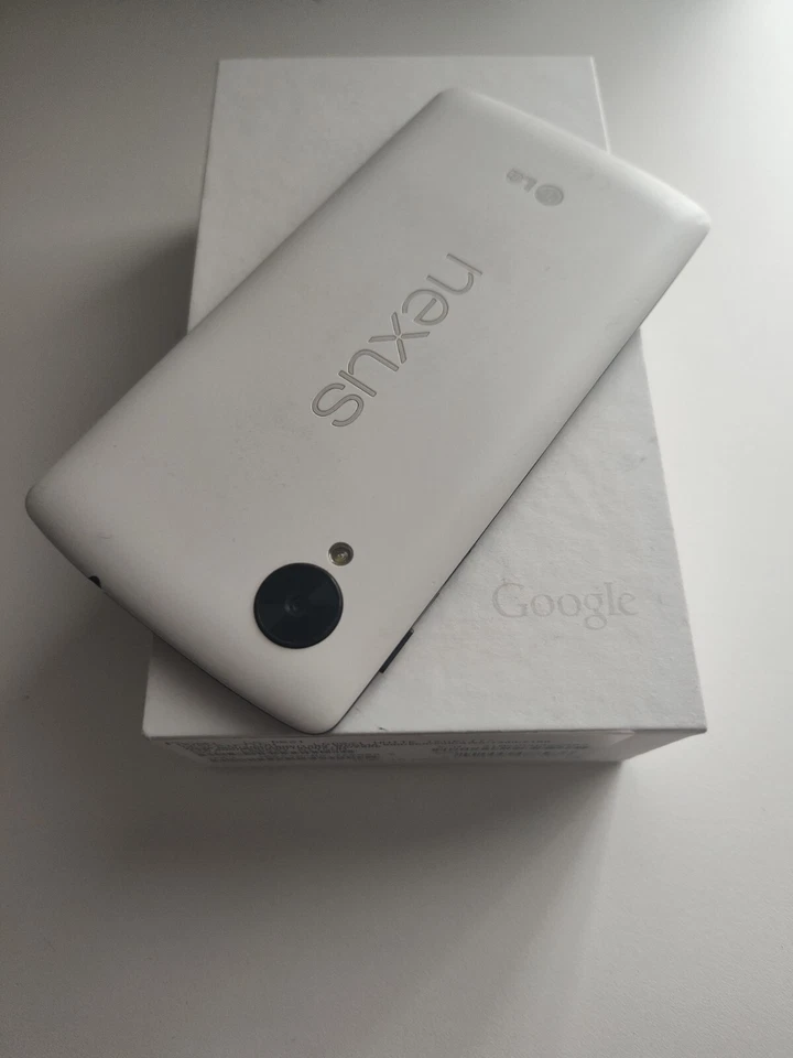 LG nexus 5 16 GB - Immagine 2 di 3
