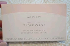 Mary Kay Timewise Foundation Powder Compact D Shape Refillable Empty 8100