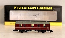 Graham Farish 374-785 N Gauge BR Mk1 CCT Covered Carriage Truck BR Maroon
