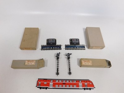2x Fleischmann Cardboard Threshold H0 Dc Entkuppler1600/2 Em + Mast 1573 Box #
