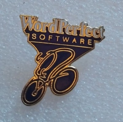WORDPERFECT SOFTWARE DATEN GENERAL APPLE DOS WINDOWS Radsport Sponsor Vintage Pin
