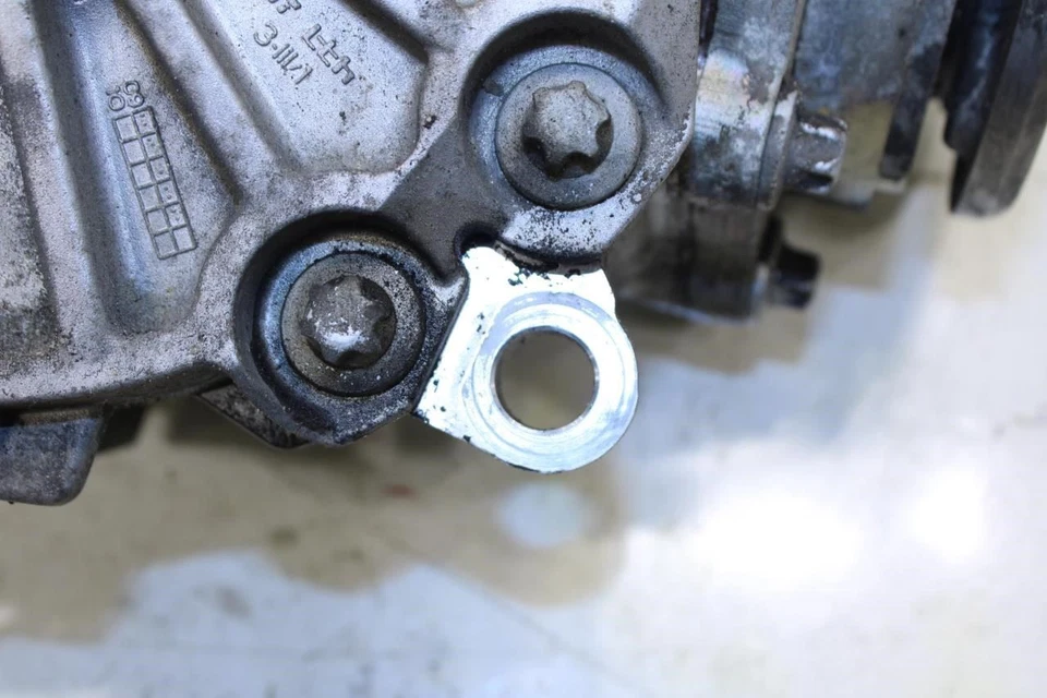 07-17 Mercedes-Benz S550 AWD Front Differential Carrier 2.65 ratio 221-330-14-02 - Image 3 of 4