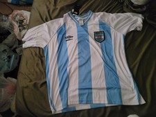 Used Excellent Condition Men's Umbro Argentina Soccer Futbol Jersey Size L 