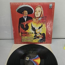 Antonio Aguilar & El Mariachi Oro Y Plata José Chávez ‎ La Muerte De Un Gallero