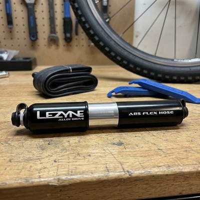   LEZYNE Alloy Drive Bicycle Tire Hand Pump Black High Volume 90 PSI NEW
