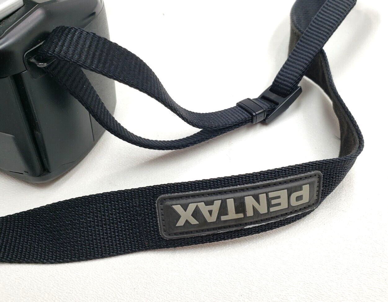 Pentax PZ10 35mm SLR Film Camera with Auto Focus Zoom Lens eBay