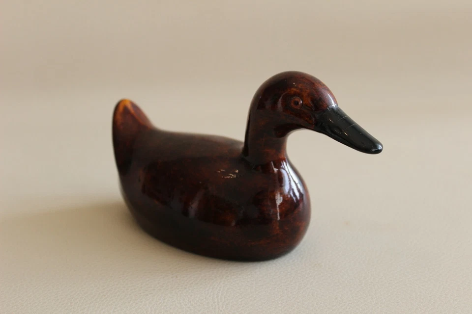 Figurine bibelot canard en bois laqué 16 cm - Photo 2/3