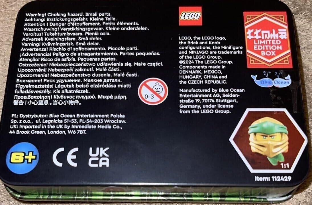 LEGO Ninjago: Lloyd vs. Miss Demeanor Minifigures (in Collector's