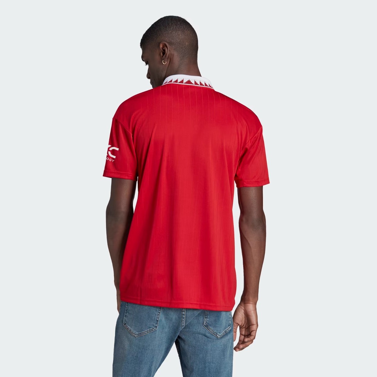 Manchester United 22-23ユニフォーム Amazon.com: adidas Manchester United Home Authentic JERESY