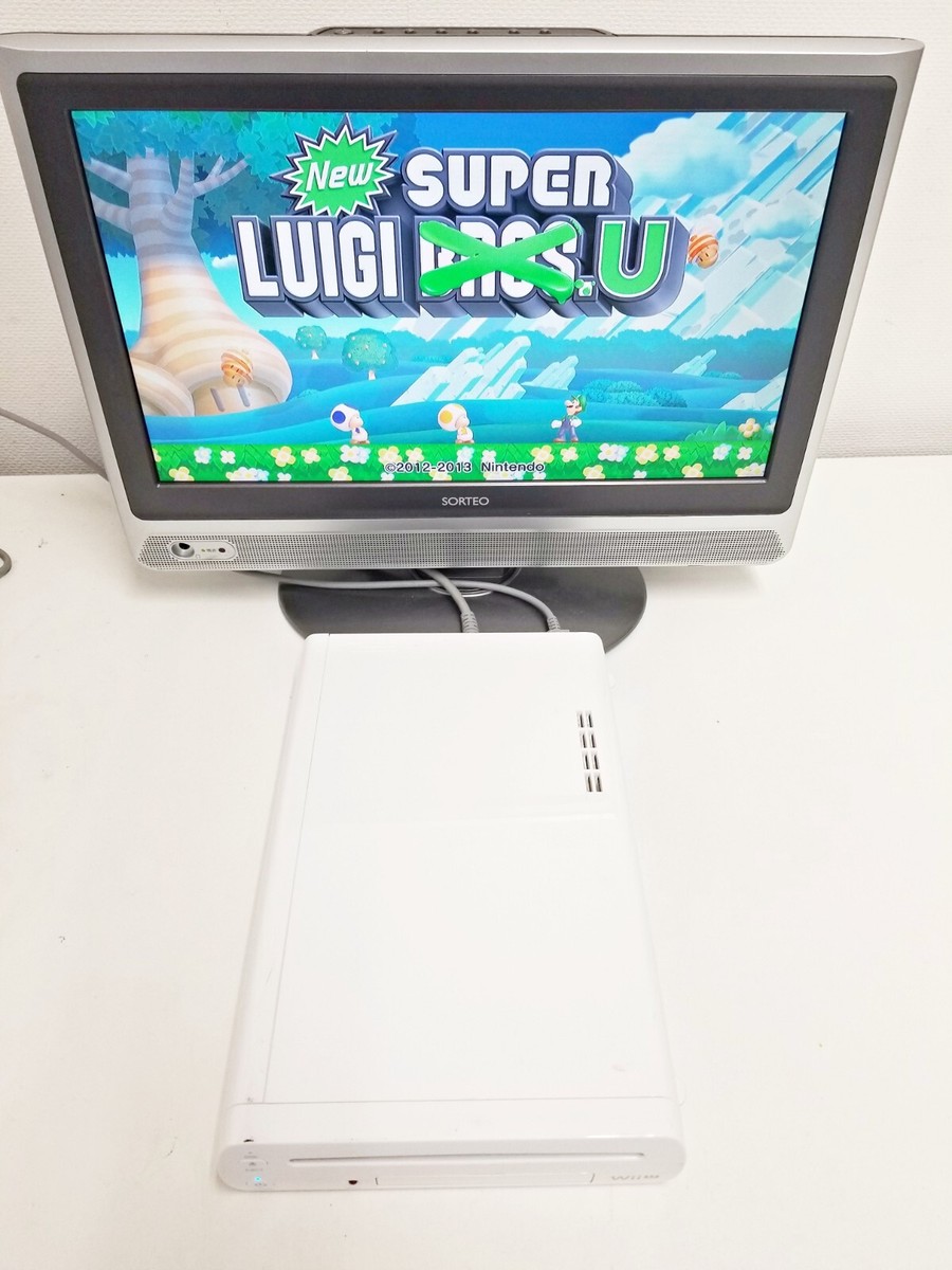 Wii Uです。 Nintendo Wii U Console White 8GB | GameStop