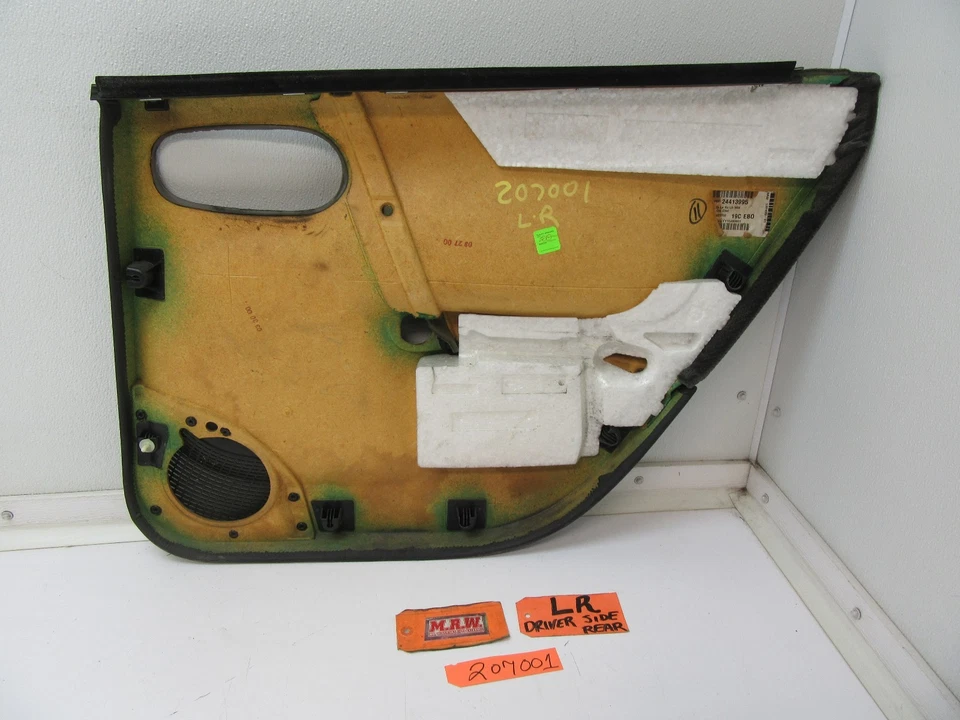 PANEL PUERTA TRASERA IZQUIERDA LH LR INTERIOR LADO CONDUCTOR 00 SATURN SERIE L SEDAN  Foto 3 de 4