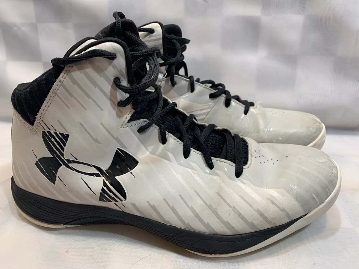 Black and white under sale armour basketball shoes