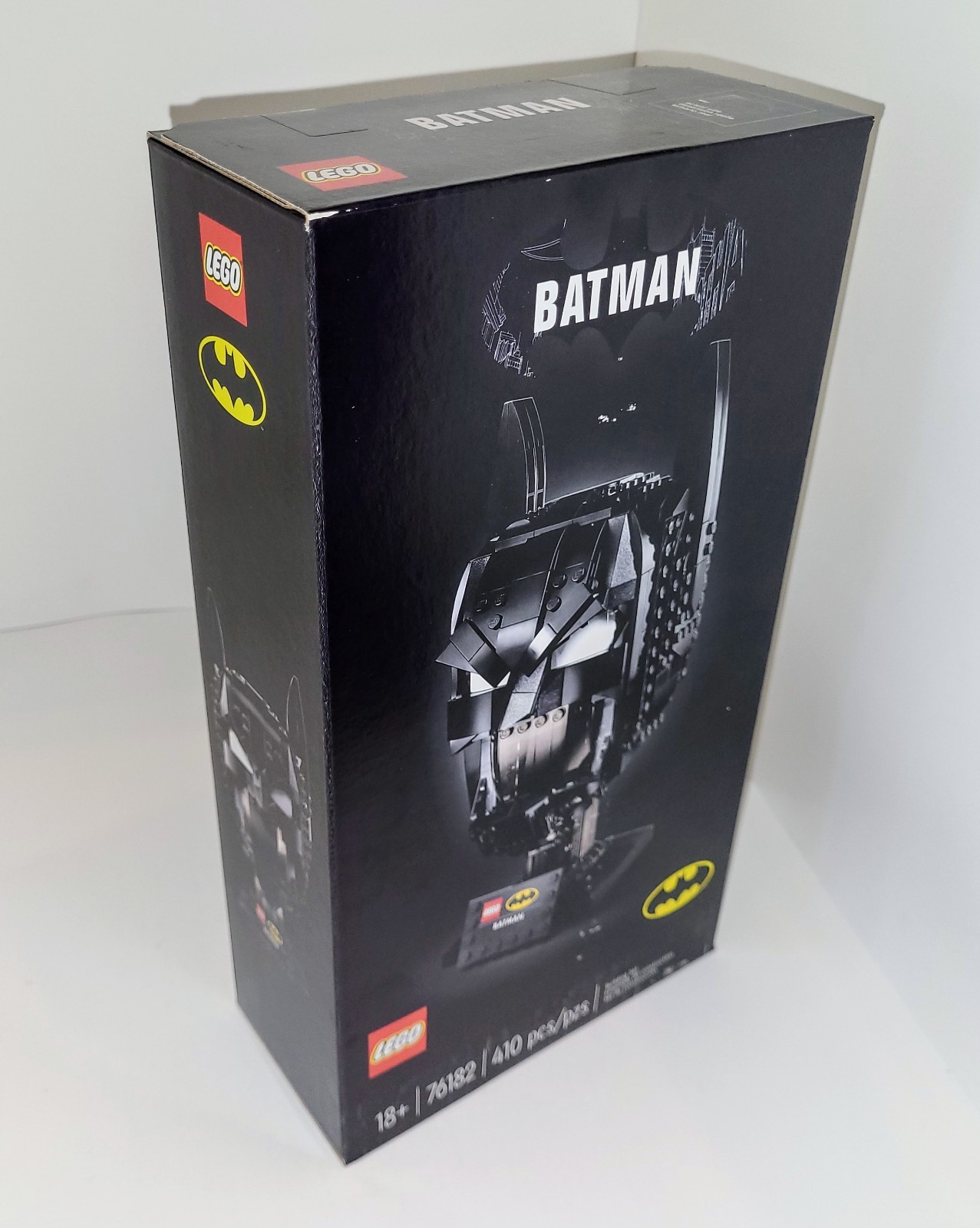 LEGO Batman Cowl 76182 Retired Sealed Never Opened Super Heroes Collectible