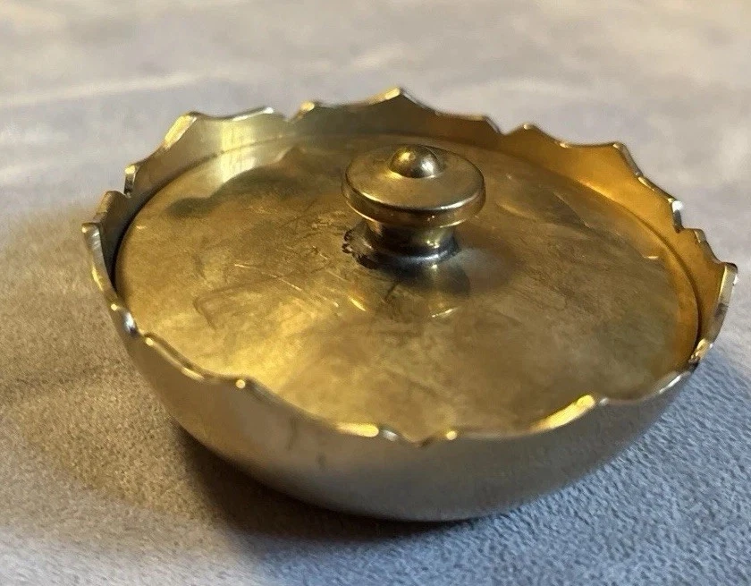 Vintage Schmuckdose Metall goldfarben 7 cm – Retro 60er Jahre