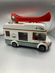 LEGO CITY: Camper Van (60057) Incomplete Includes 1 Mini Figure 