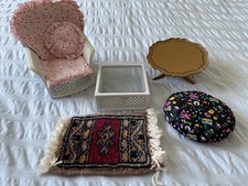 sindy doll Chair, table, round table, floor cushion and rug