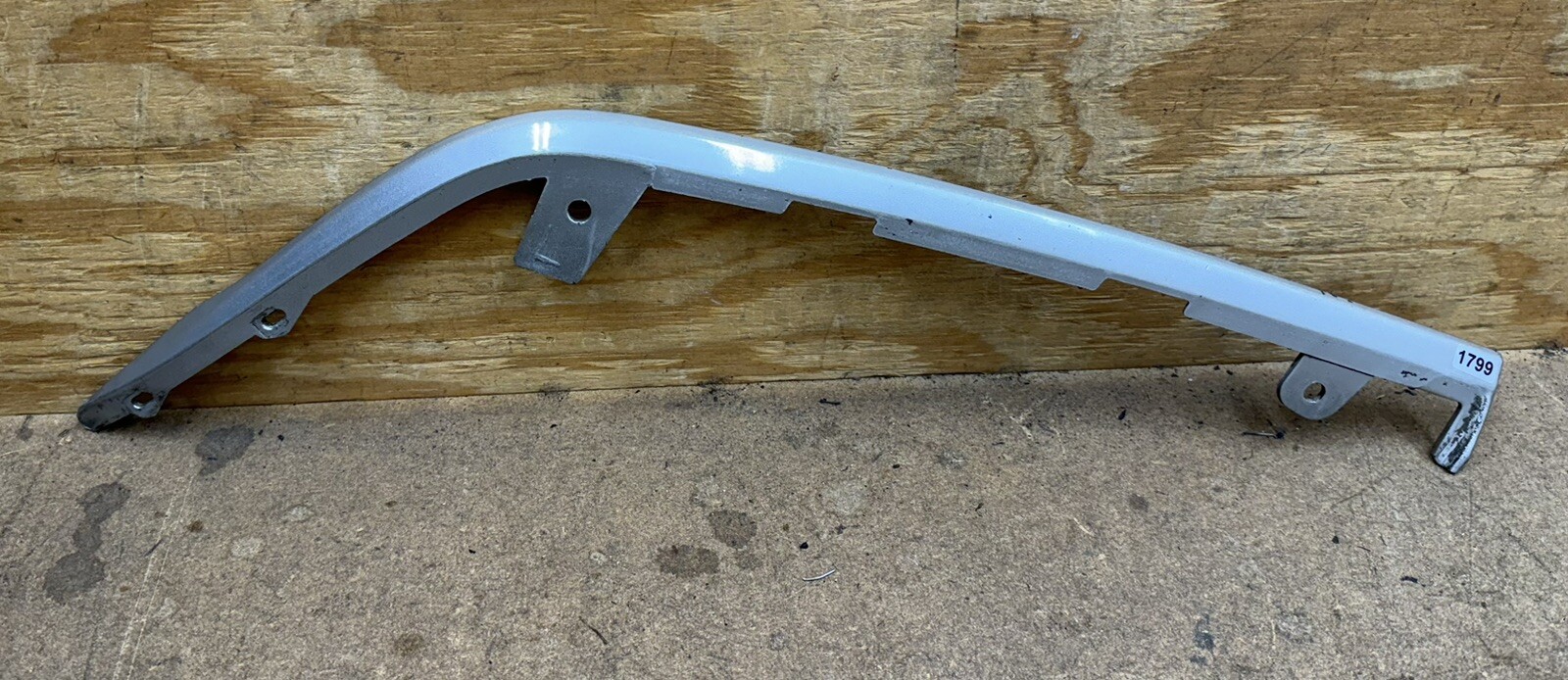 2010-2014 Cadillac CTS Front Bumper Trim-Filler Molding Left 20823993 ...
