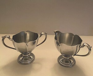 Vintage Krome Kraft Farber Bros Footed Creamer And Sugar Bowl Good Condition