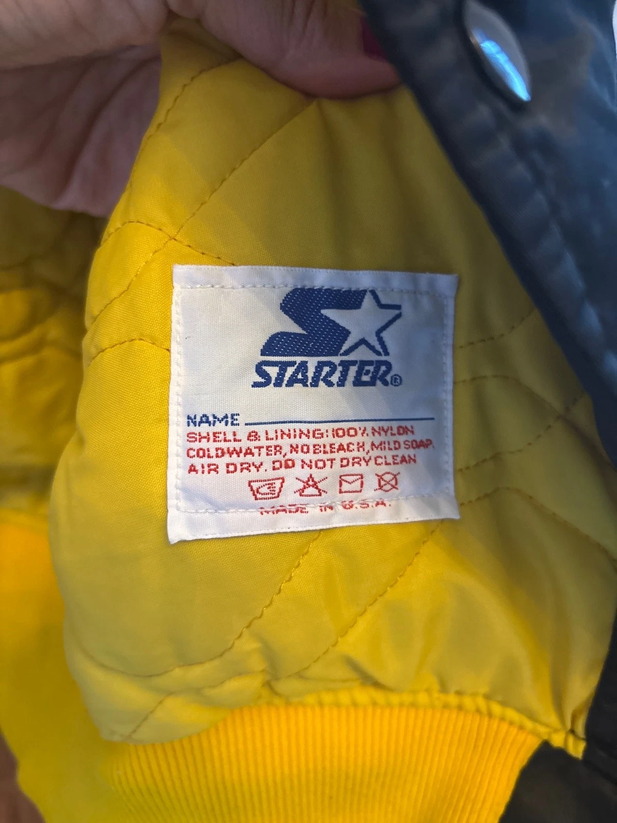 Vintage Pittsburgh Penguins Starter Bomber jacket 80s-great condition! - product detail image 3