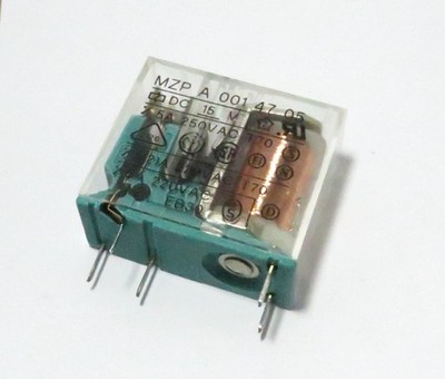 MZP A 001 47 05  Print Relay 1xCO, coil 15VDC, contact 5A 250VAC, Carlo Gavazzi