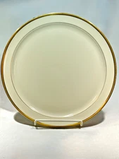 Lenox Tuxedo Gold Backstamp J-33 Round Chop Plate / Serving Platter 12 5/8" USA