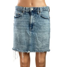 GAP Women's Blue Denim Distressed Raw Hem Light Wash Pockets Jeans Skirts Size 4