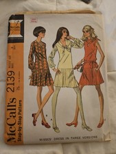 1960's VINTAGE SEWING PATTERN McCall's 2139 Dress Misses Size 8 Bust 31 1/2"