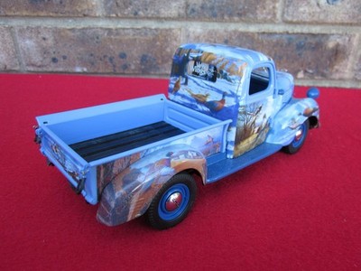 ハルピー　ダンバリーミントThe Pheasant Hunters DANBURY MINT 1941 DODGE TRUCK PHEASANT HUNTER'S PICKUP BY