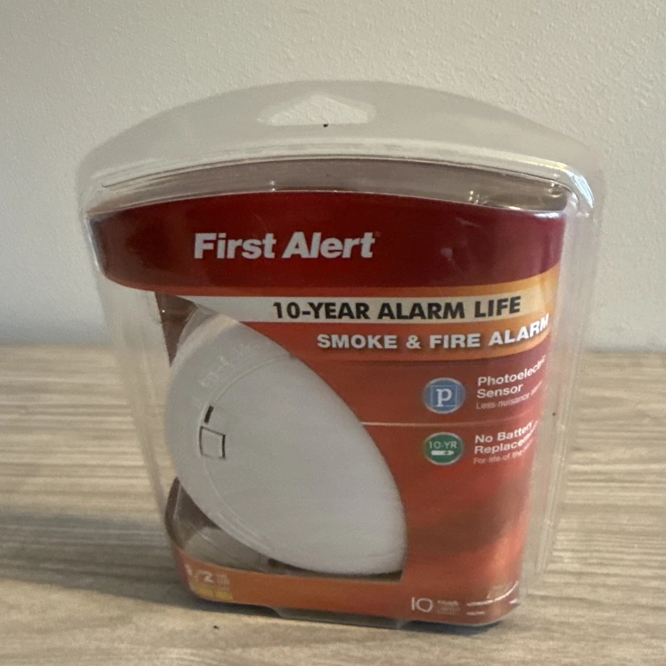 First Alert 10 Jahre Alarm PR710 Fotoelektrischer Rauch Feuermelder Weiß Slim - Bild 2 von 4