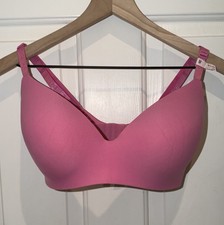NWOT Victoria’s Secret T Shirt Lightly Lined Wireless Bra Size 36DD Pretty Pink