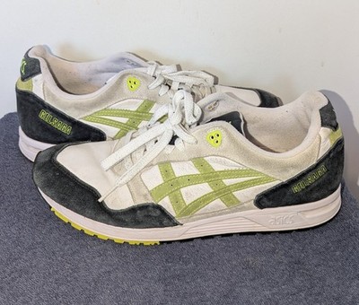 Asics Gel Saga White Flash Yellow Size 11.5 1193A095 Leather Suede Sneakers