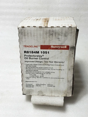HONEYWELL/TRADLINE R8184M1051 Protectorelay Oil Burner Control R8184M 1051, N£W