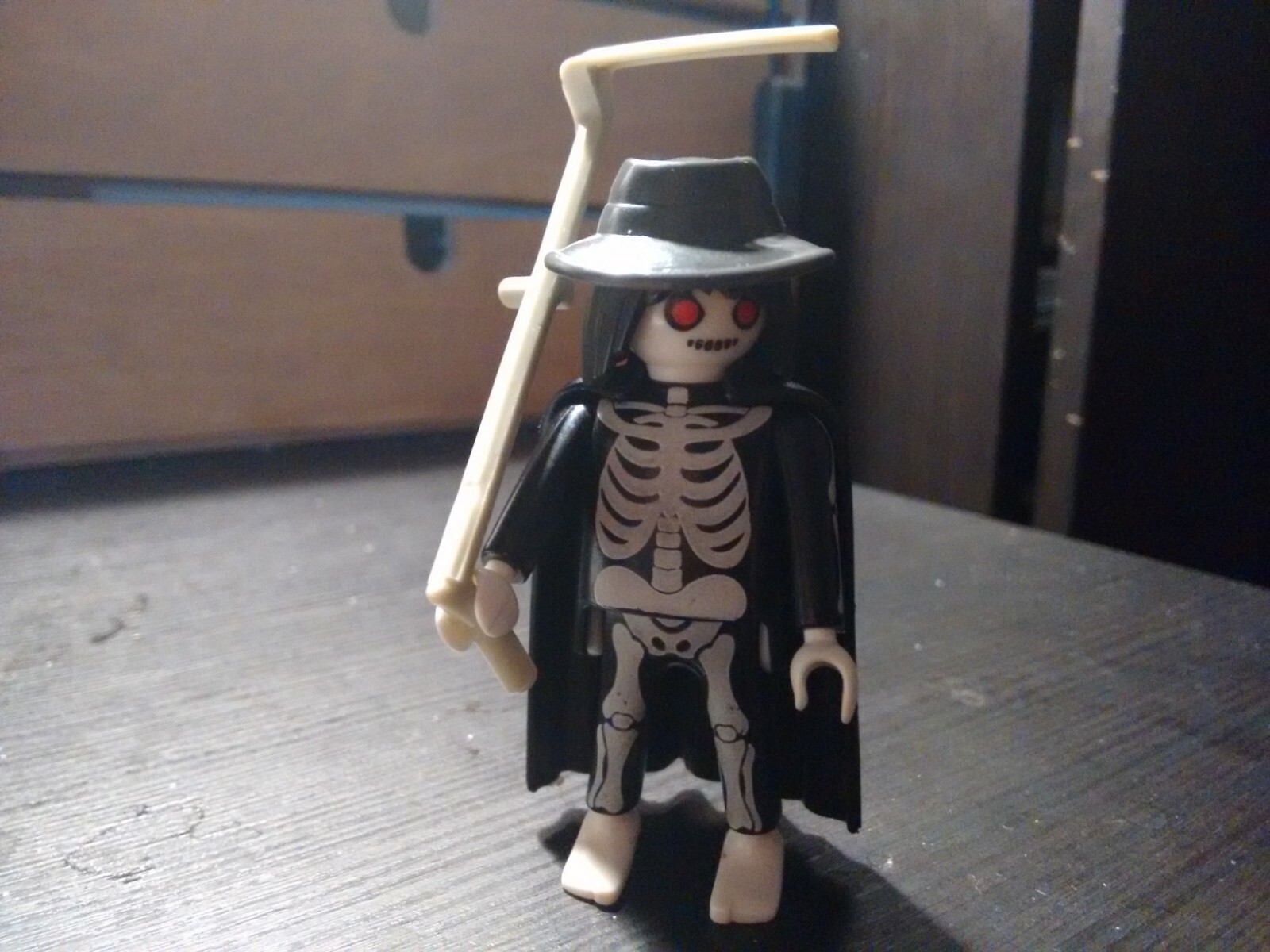 playmobil skeleton
