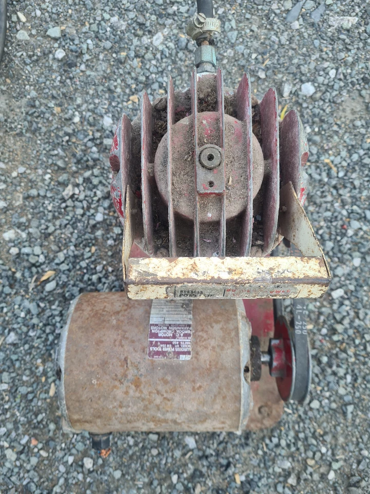 Vintage Air Compressor Poss. Sprayit THOMAS INDUSTRIES PISTON Art Steam Punk 60s - Image 3 of 4