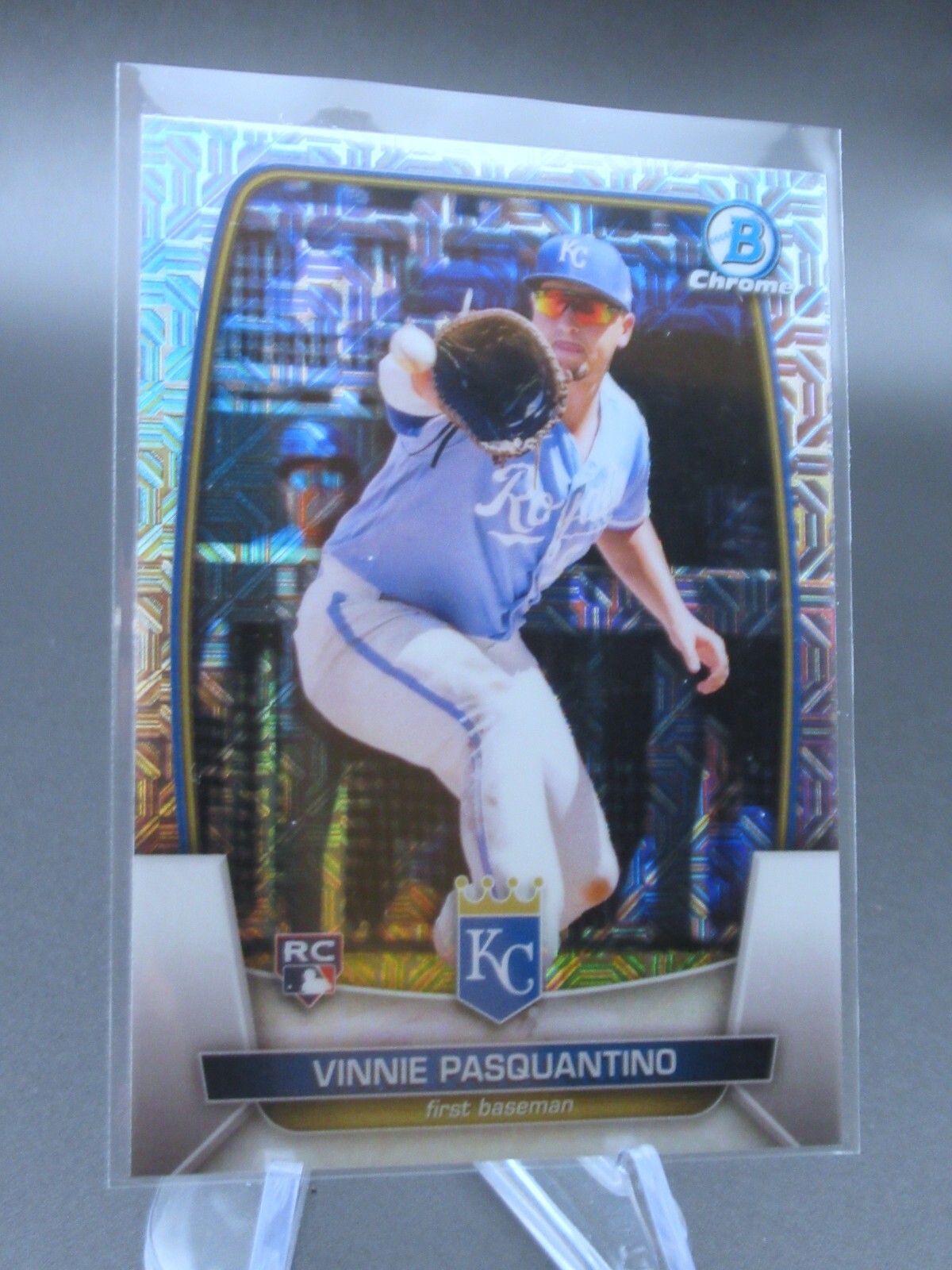 2023 Bowman Chrome Vinnie Pasquantino Mojo Refractor Royals RC Rookie Card #37